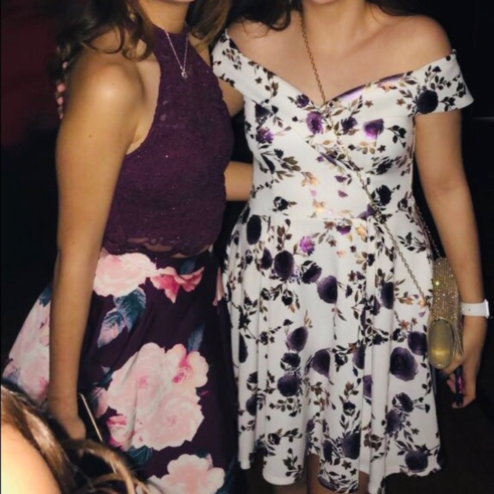 Juniors 2 Pc Formal - image 4